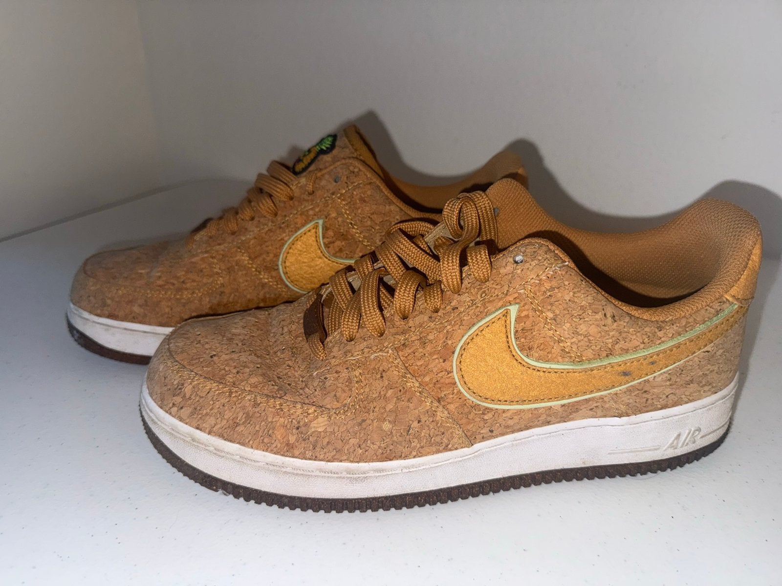 Nike Air Force 1 ’07 Premium Happy Pineapple Cork, Kleding | Heren, Schoenen, Bruin, Ophalen of Verzenden, Sneakers of Gympen
