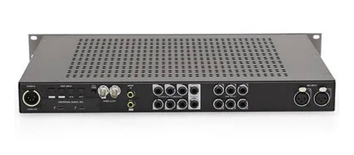 Foto 2 van UniversalAudio Apollox6 Gen1 (lichte gebruikssporen)