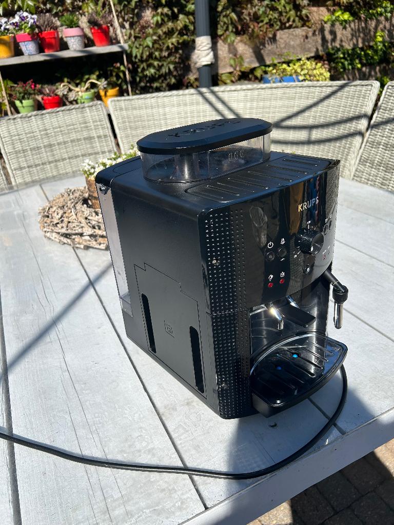 koffiemachine, Ophalen, Gebruikt, 10 kopjes of meer, Koffiemachine