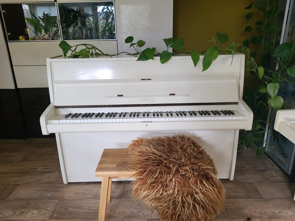 Witte gestemde retro Piano uit 1964, Sauter, in goede staat, Ophalen, Gebruikt, Wit