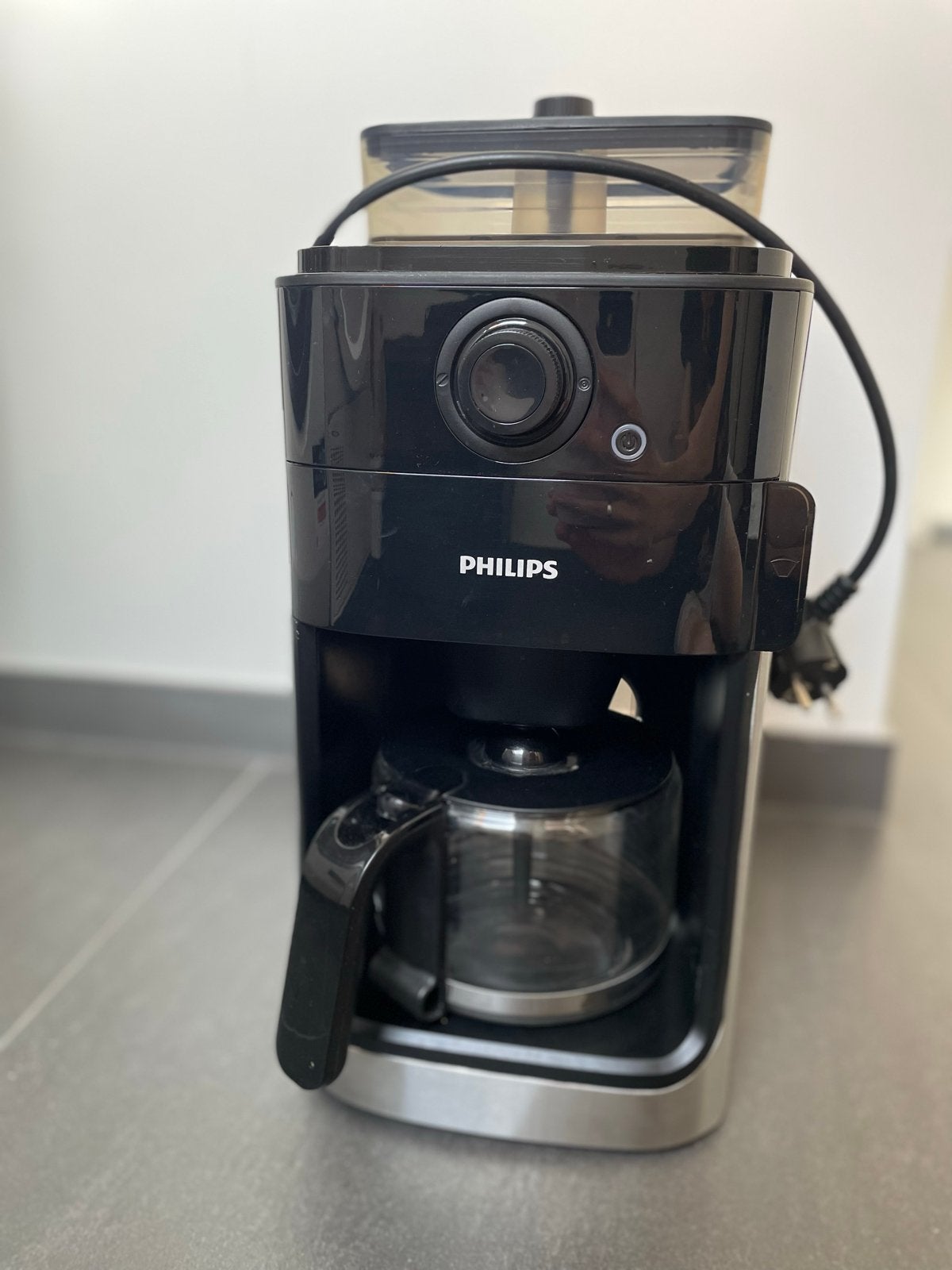 Philips Koffiezetapparaat met geïntegreerde bonenmaler, Witgoed en Apparatuur, Koffiezetapparaten, Ophalen, Gebruikt, Koffiemachine