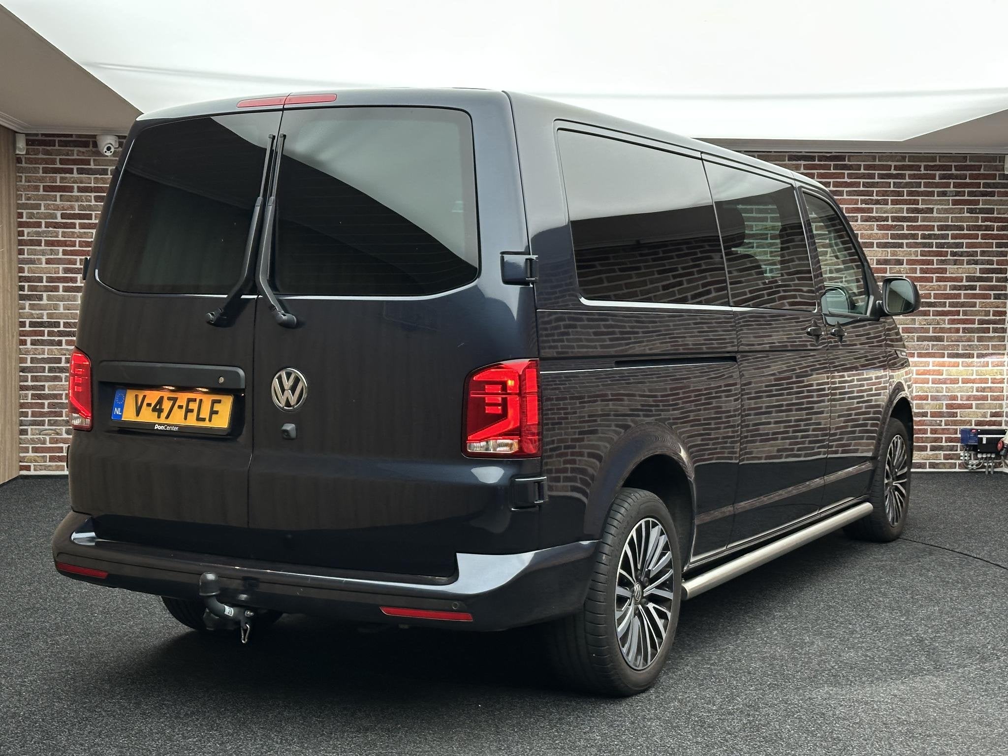 Volkswagen Transporter 2.0 TDI L2H1 30 DC Bulli achteruitrij, Stof, Gebruikt, 4 cilinders, 2500 kg