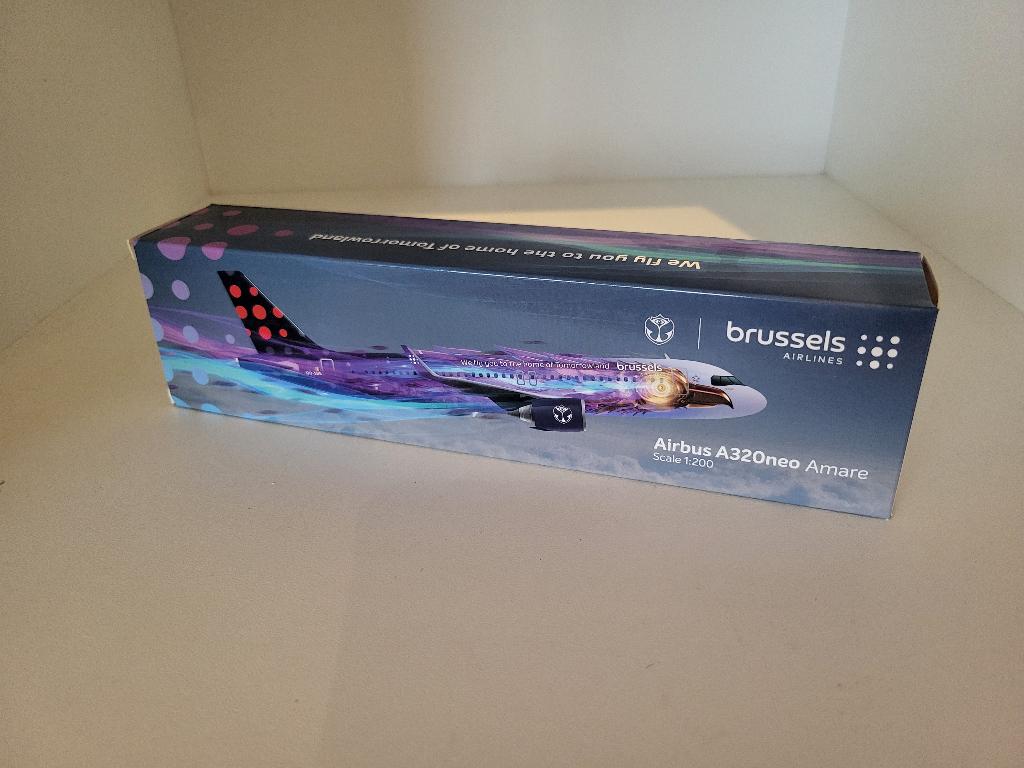 Brussels Airlines A320neo ‘Amare’ 1:200 NIEUW, Ophalen of Verzenden, Nieuw, Schaalmodel