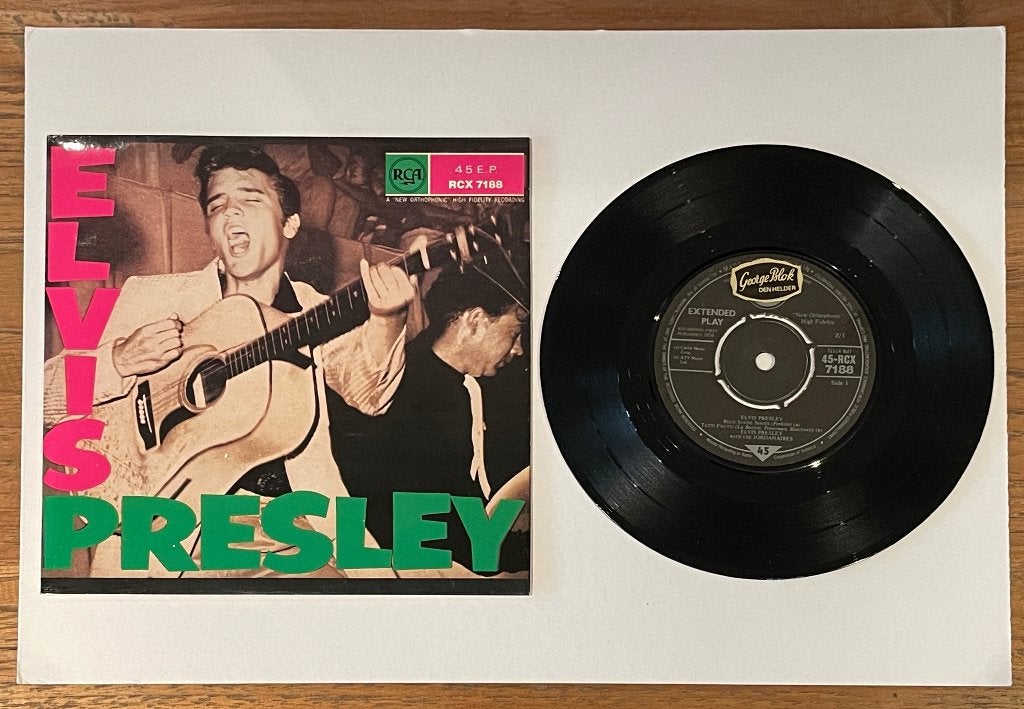 Elvis Presley - Elvis Presley - UK - NEAR MINT EP, Beschermende buitenhoes, Zo goed als nieuw, EP, Verzenden