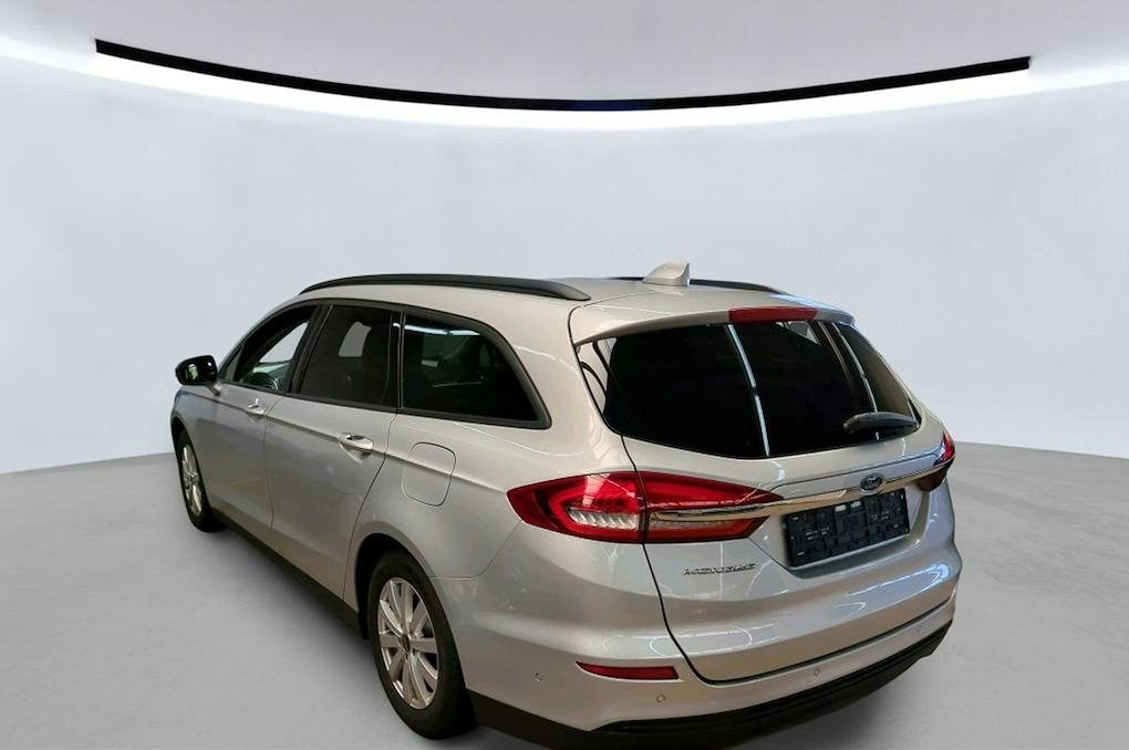 Ford Mondeo Wagon 2.0 EcoBlue Trend 7900 netto, Auto's, Ford, Zwart, 4 cilinders, Automatische klimaatregeling, 21 km/l