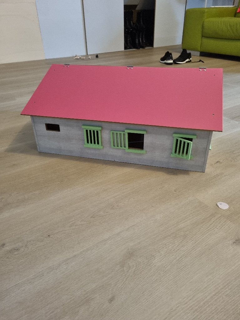 Schleich stal, Ophalen, Zo goed als nieuw
