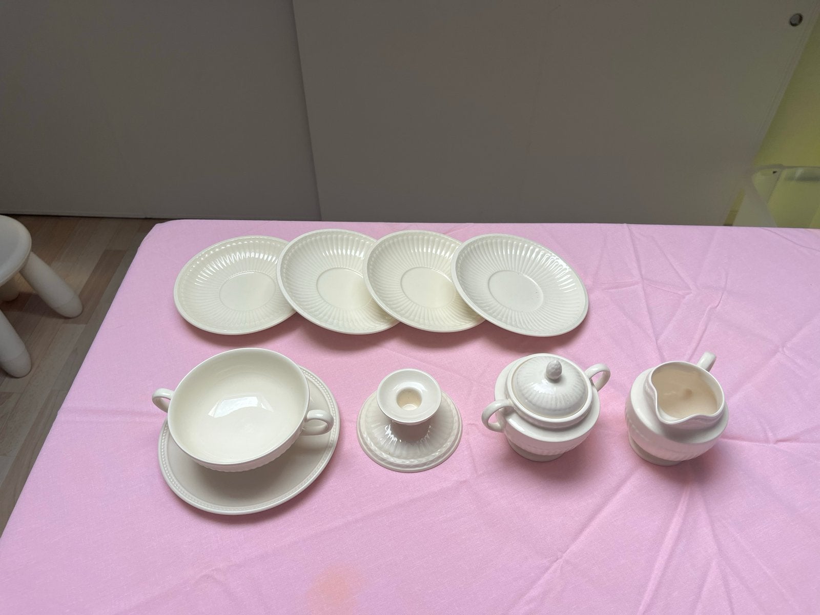 Wedgwood servies onderdelen, Huis en Inrichting, Keuken | Servies, Ophalen, Klassiek, Zo goed als nieuw, Kop(pen) en/of Schotel(s)