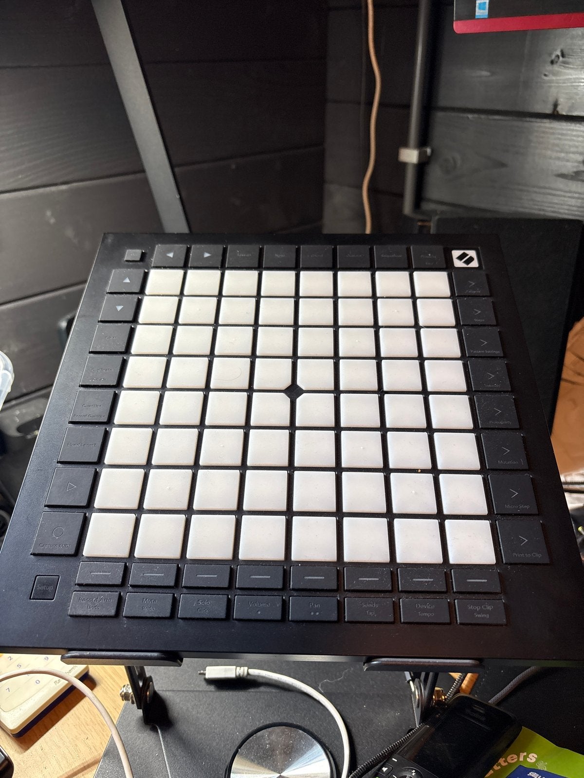Novation Launchpad Pro MIDI Controller, Muziek en Instrumenten, Midi-apparatuur, Ophalen of Verzenden, Zo goed als nieuw