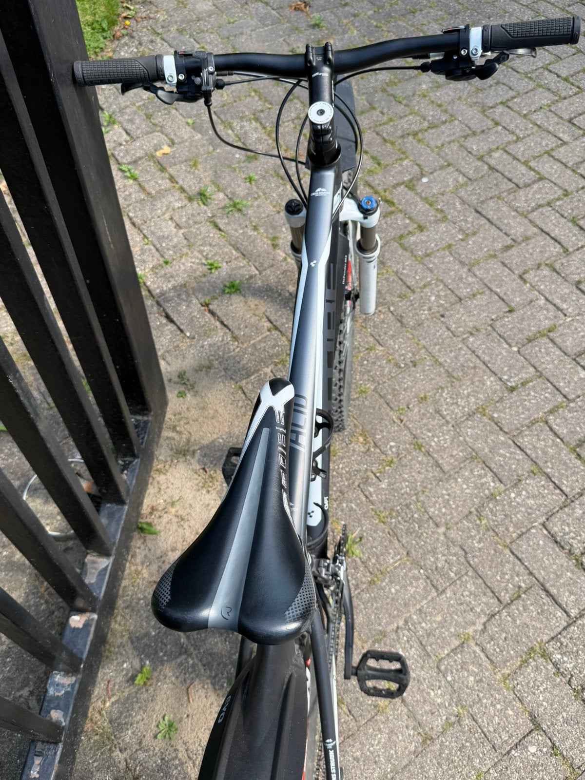Foto 10 van Cube mountainbike 26inch