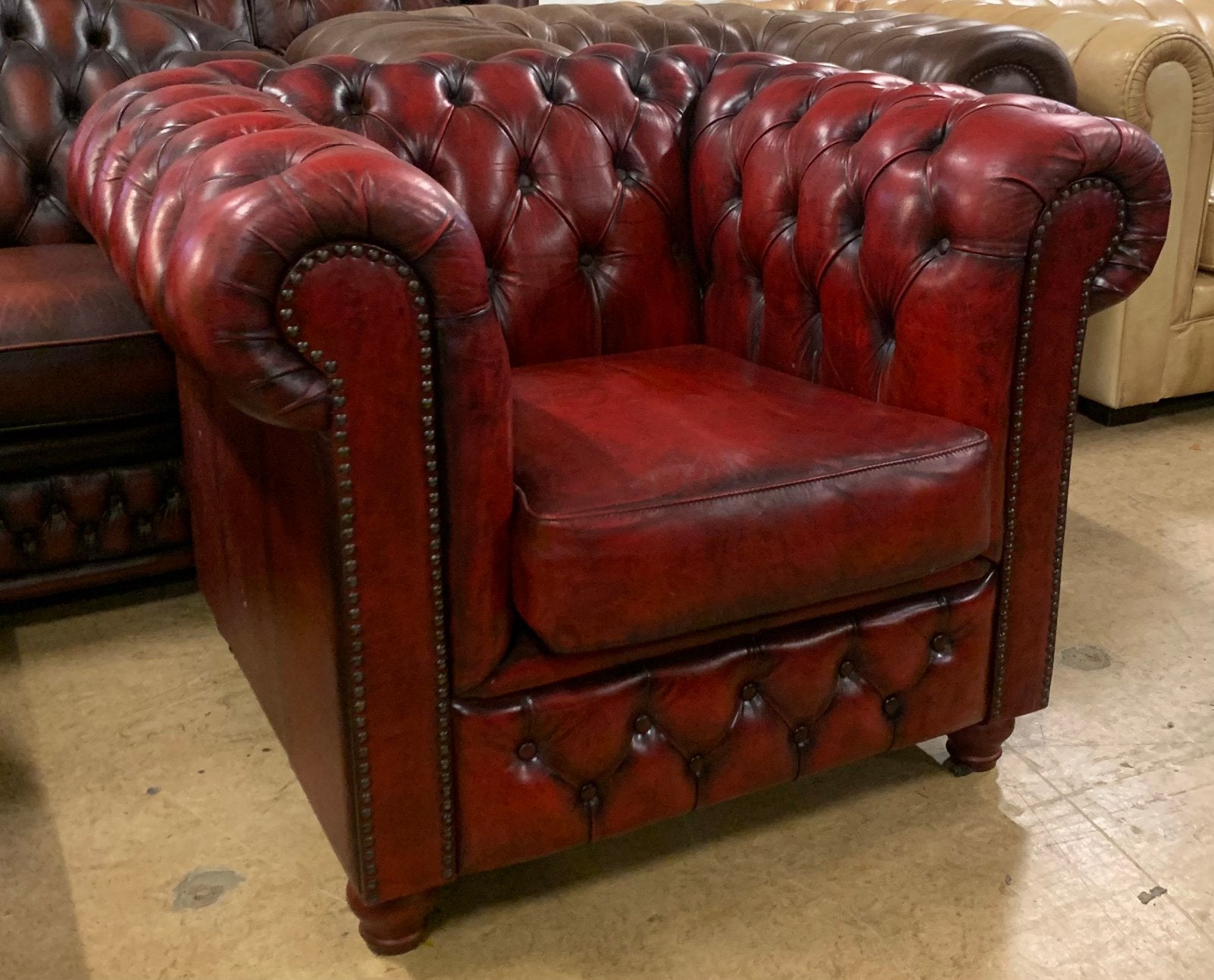 Prachtige Chesterfield Fauteuil Rood Zwart Gevlamd., Gebruikt, Ophalen of Verzenden, 75 tot 100 cm, Chesterfield Brand