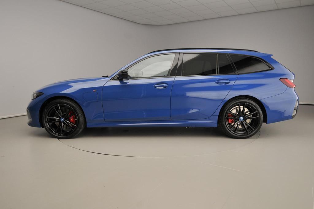 BMW 3 Serie Touring 330e | Individual Lak | M-Sportpakket |, Auto's, BMW, 1998 cc, Gebruikt, Euro 6, 4 cilinders