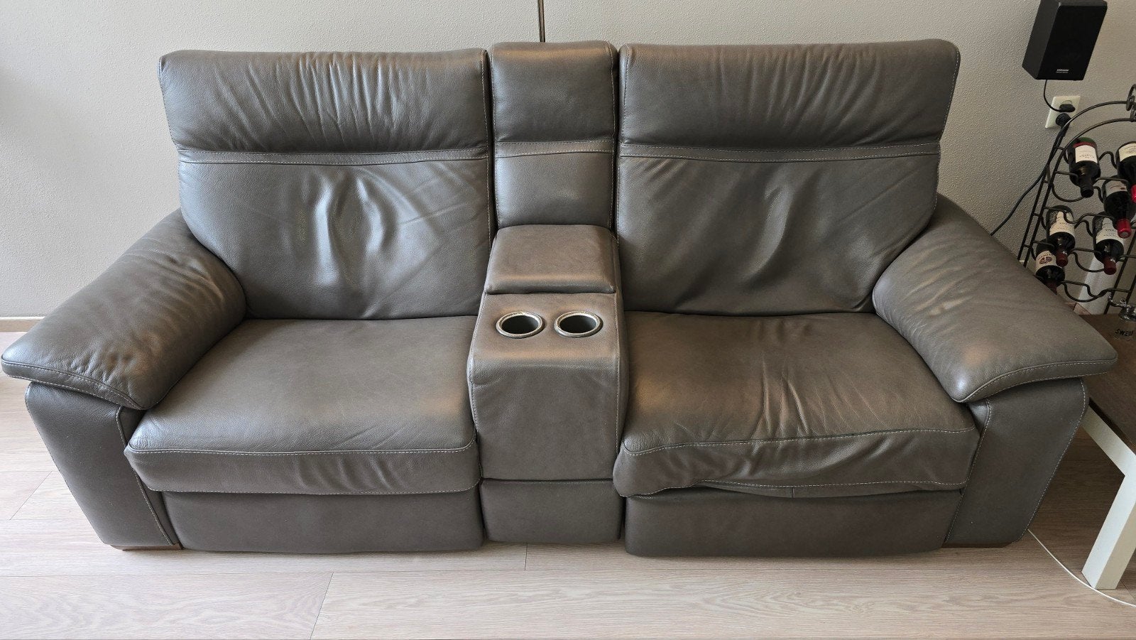 2-zitsbank met relaxfunctie en bekerhouder, Ophalen, Gebruikt, Tweepersoons, Leer