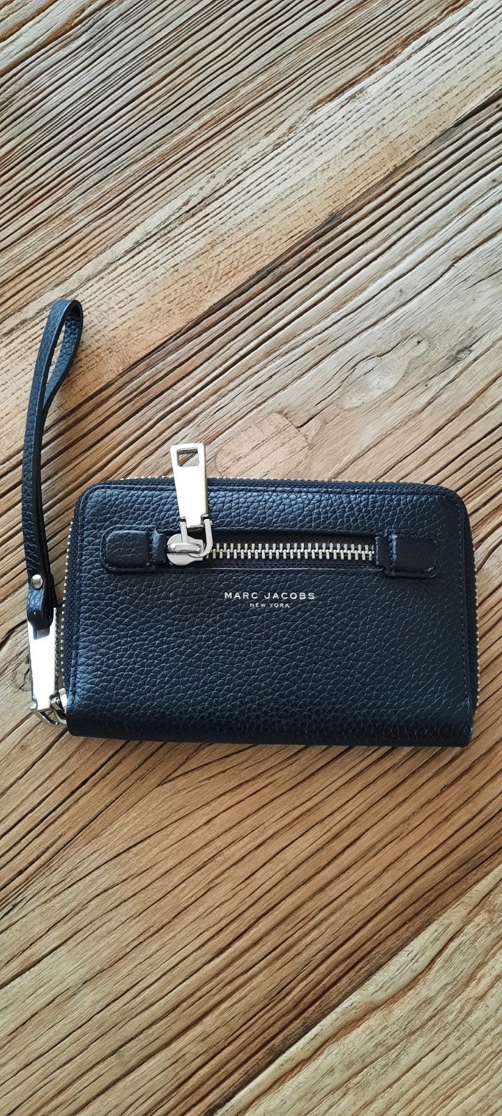Zwarte Marc Jacobs portemonnee zo goed als nieuw, Ophalen of Verzenden, Zo goed als nieuw, Zwart, Leer