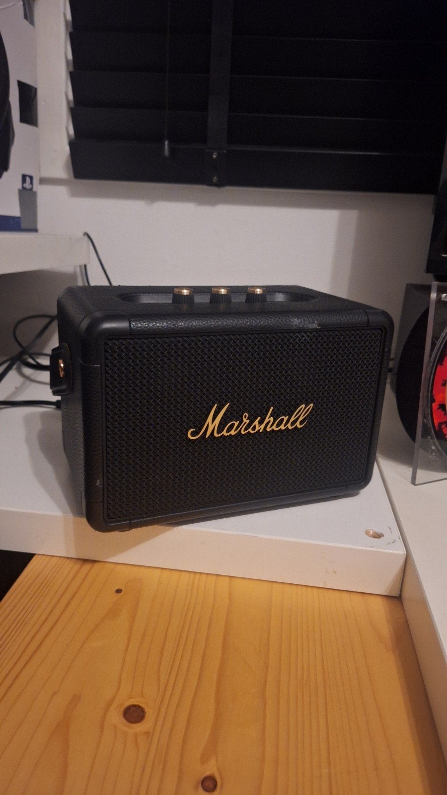 Marshall muziek box, Ophalen of Verzenden, Zo goed als nieuw, Minder dan 50 watt