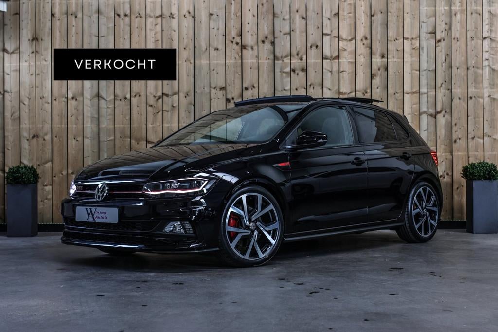 Volkswagen POLO 2.0 TSI GTI *Pano*Beats*Keyless*Virtual*DSG*, Auto's, Stof, Gebruikt, Euro 6, 4 cilinders