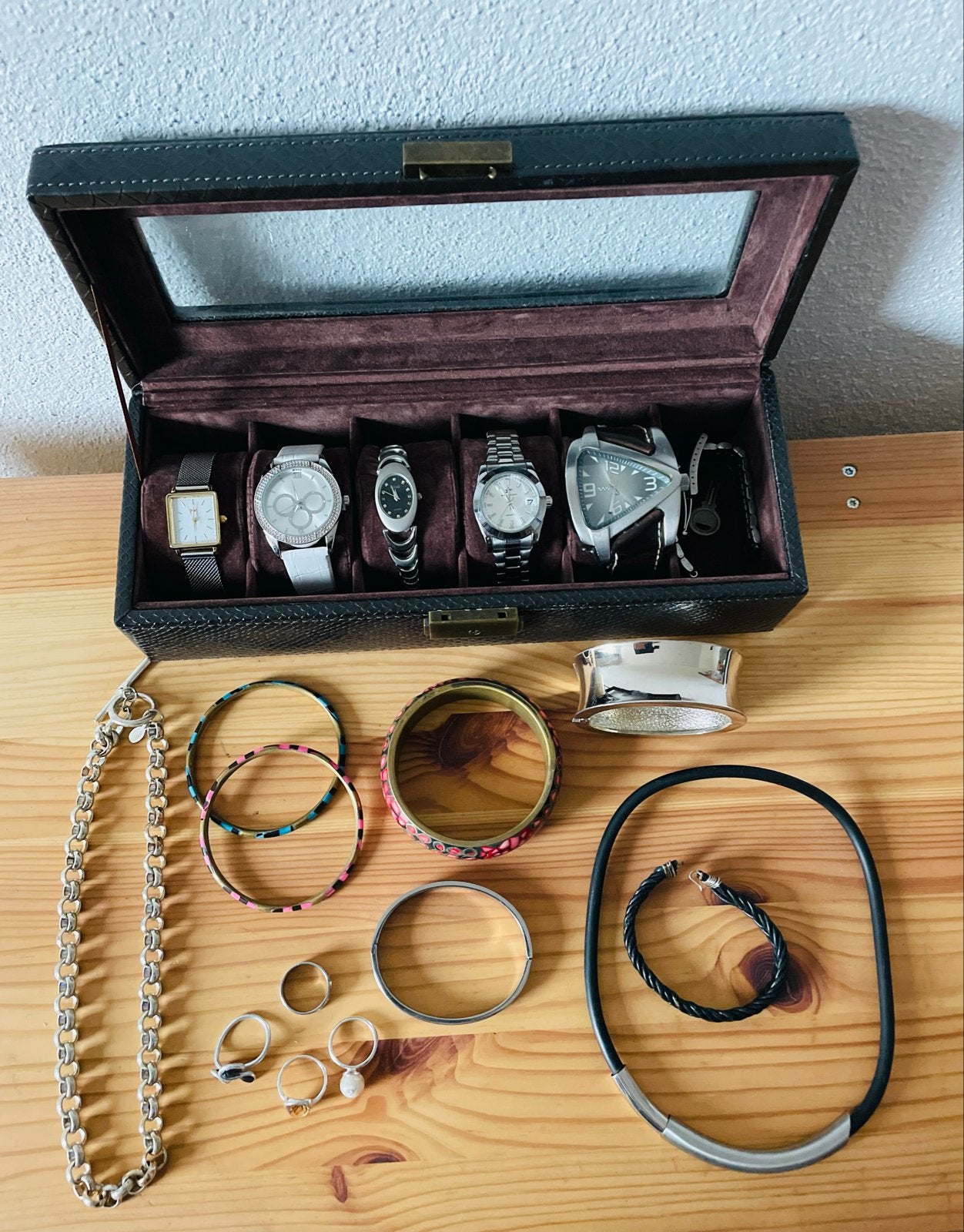 Partij sieraden en horloges, Sieraden, Tassen en Uiterlijk, Overige merken, Overige materialen, Gebruikt, Polshorloge