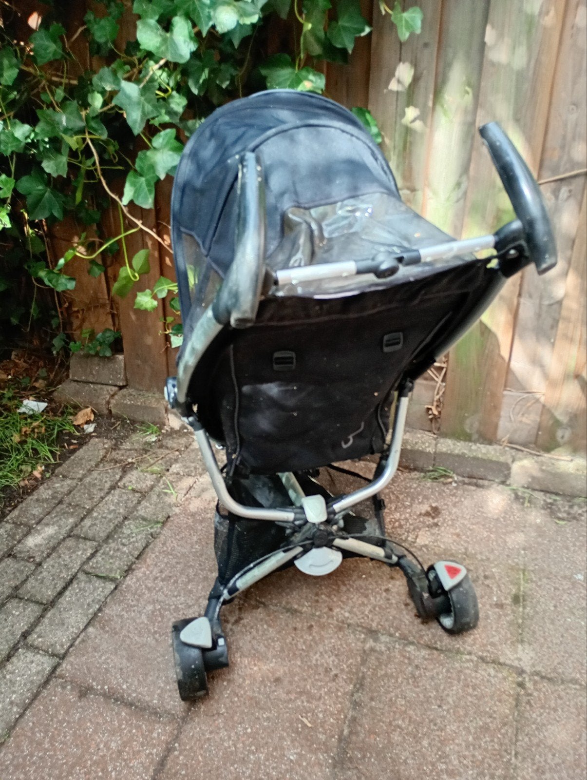 Quinny Zapp Xtra 2 Buggy - Compact en Gebruiksvriendelijk, Kinderen en Baby's, Kinderwagens en Combinaties, Ophalen