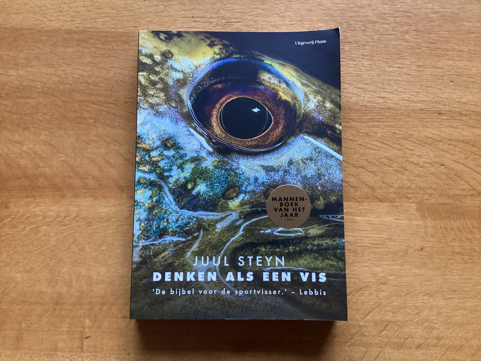 Juul Steyn - Denken als een vis. ‘De bijbel v.d.sportvisser., Ophalen of Verzenden, Zo goed als nieuw