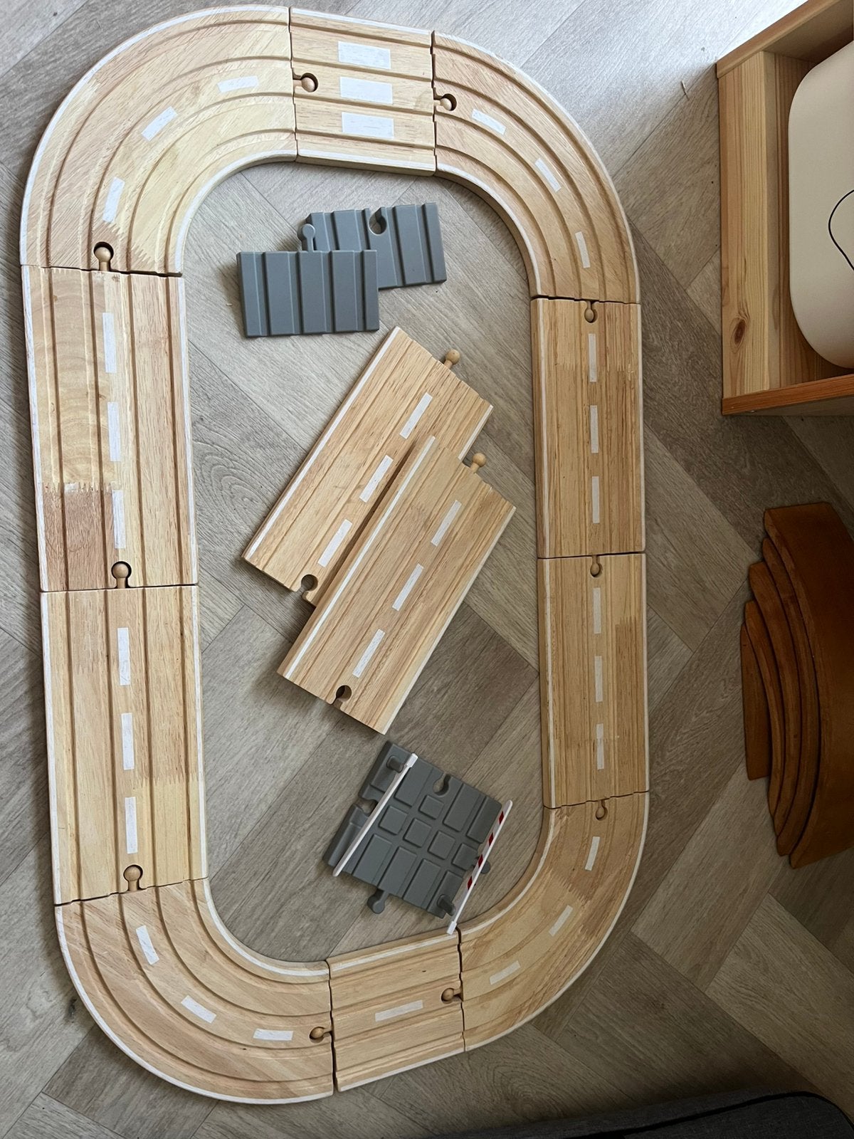 Houten treinbaan set dubbel spoor., Ophalen of Verzenden, Zo goed als nieuw