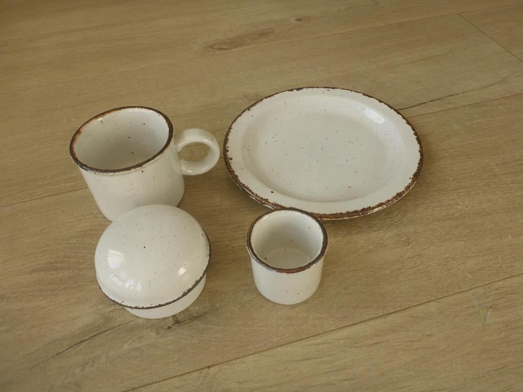 Serviesdelen  midwinter creation., Overige typen, Ophalen of Verzenden, Zo goed als nieuw, Overige stijlen