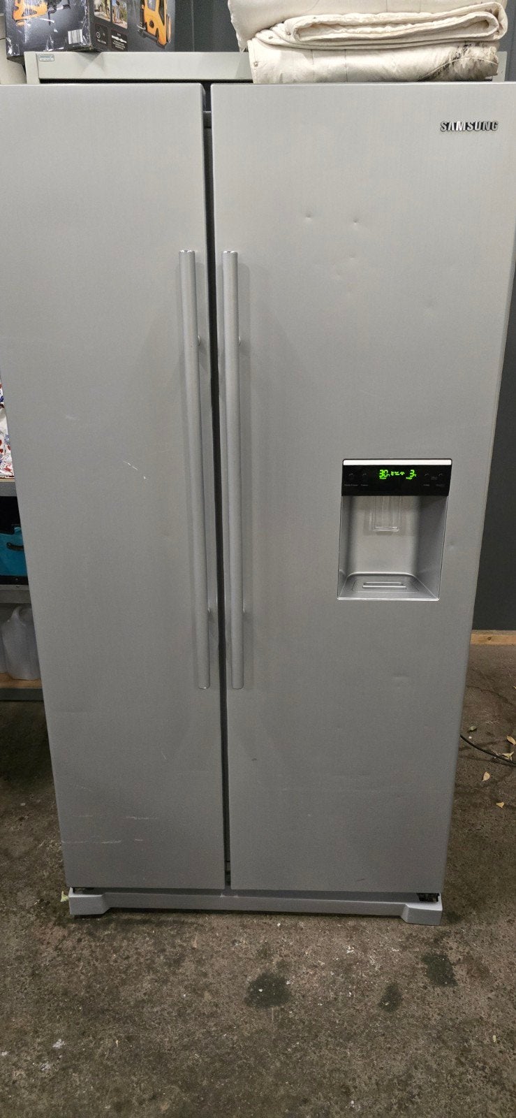 Samsung Koelkast met Koudwater Tap - Ideaal voor Schuur/Bier, Witgoed en Apparatuur, Ophalen, Gebruikt, 200 liter of meer, 60 cm of meer