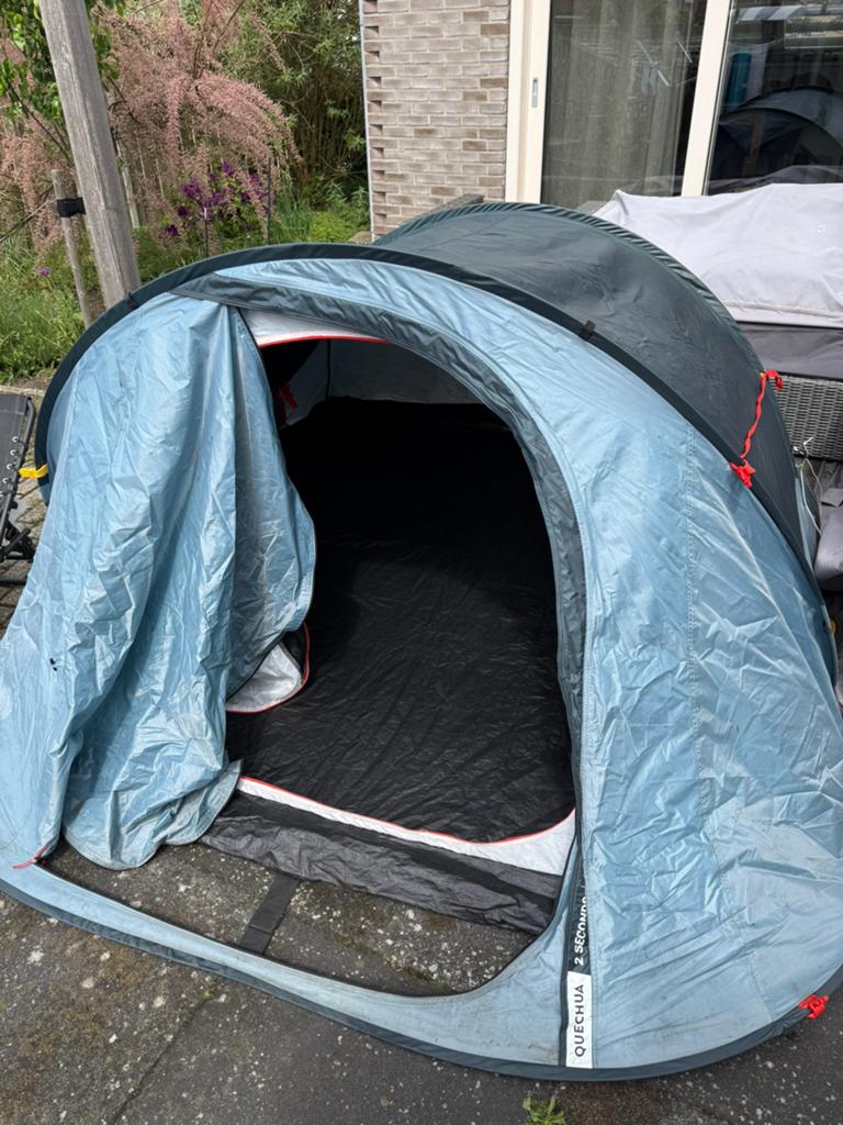 Quechua 2 seconds 3-persoonstent, Caravans en Kamperen, Tenten, Ophalen, Zo goed als nieuw