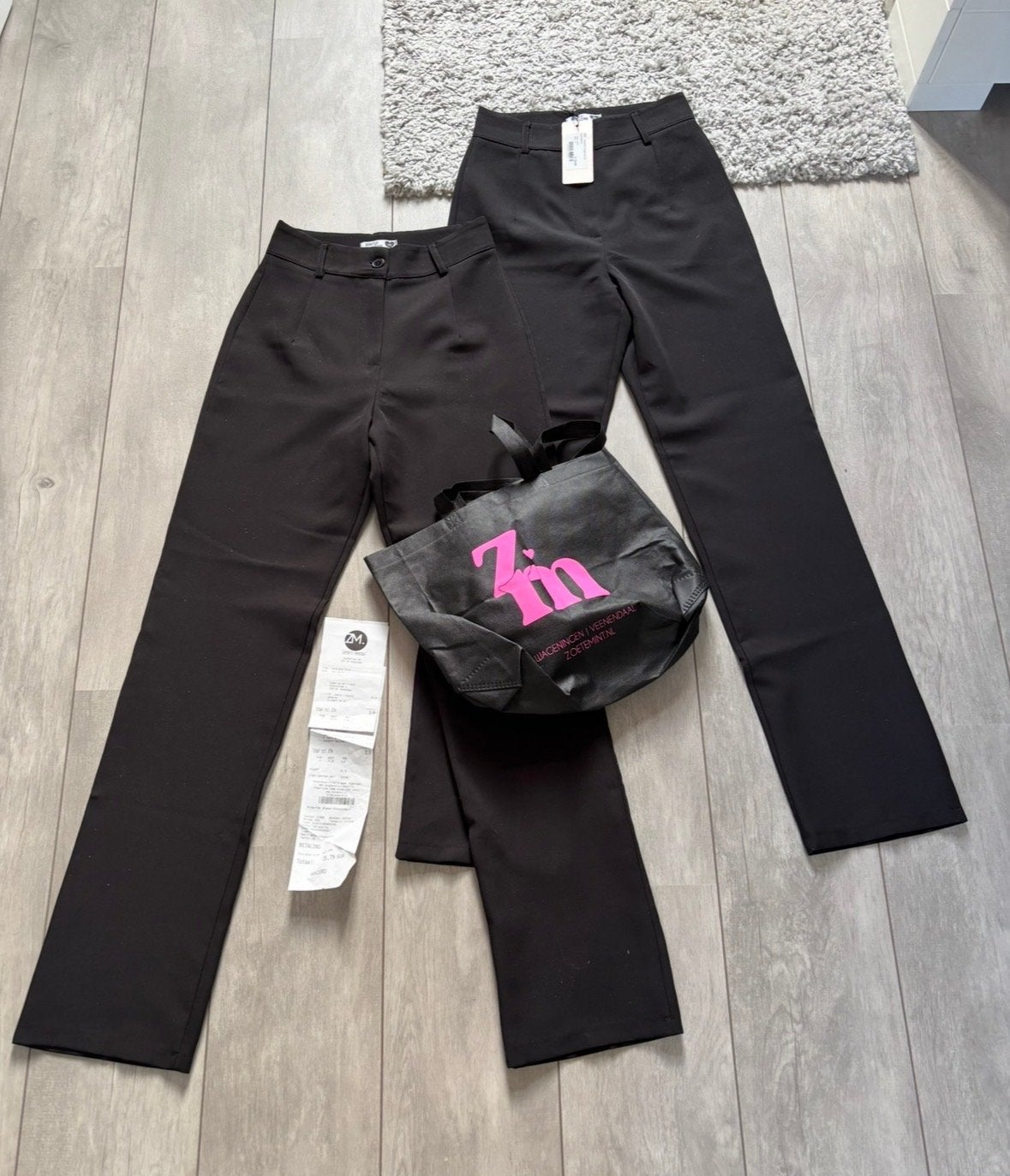 2x Zwarte Highwaist Pantalon Zoete Mint (XS), Ophalen of Verzenden, Nieuw, Maat 34 (XS) of kleiner, Zwart