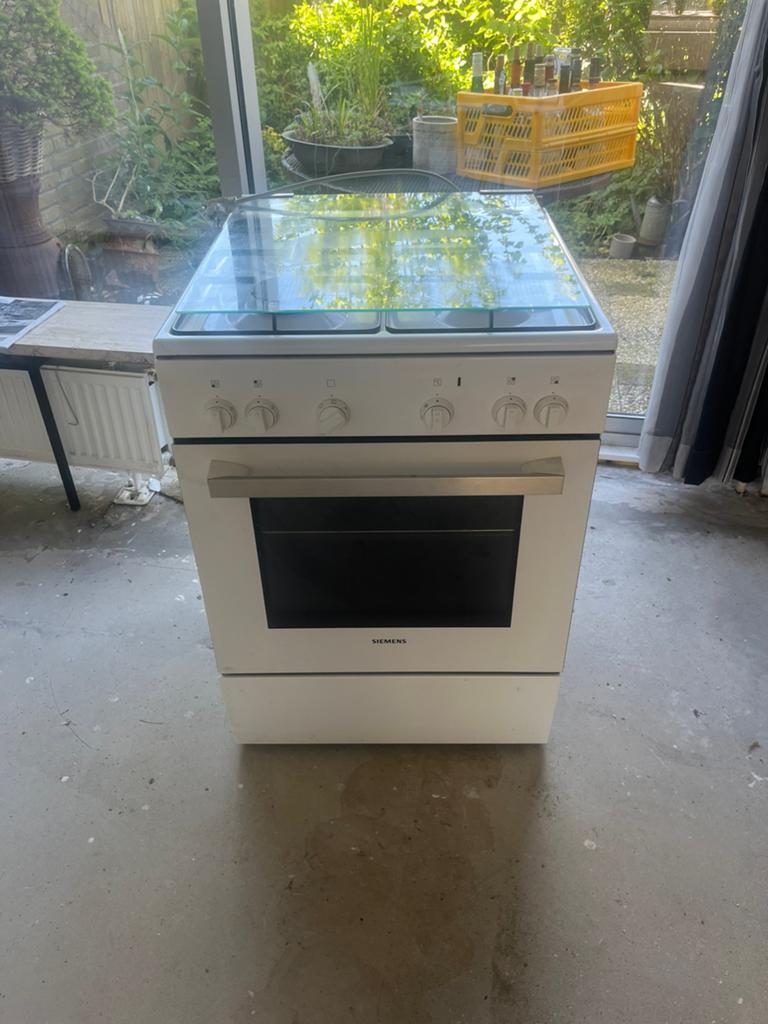 Siemens Gasfornuis, Witgoed en Apparatuur, Fornuizen, Ophalen, Gebruikt, 60 cm of meer, 4 kookzones
