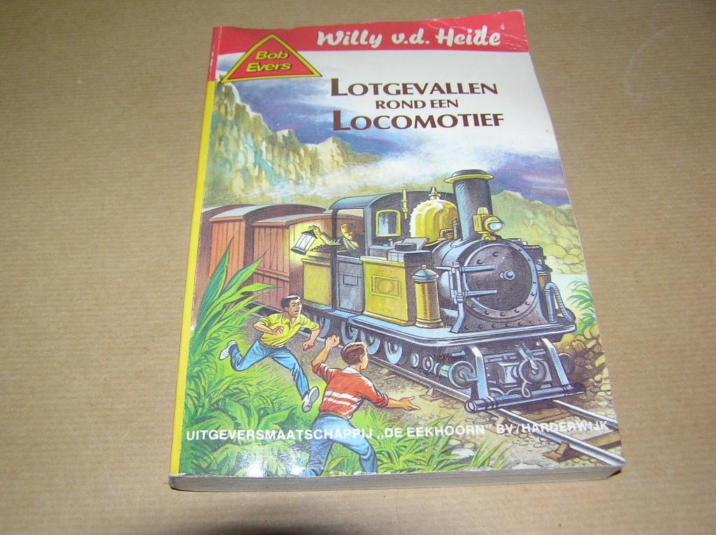Lotgevallen rond een Locomotief - Willy van der Heide, Boeken, Ophalen of Verzenden, Gelezen, Willy van der Heide, Fictie