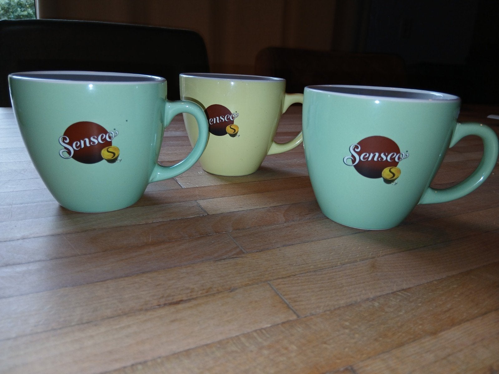 3 senseo mokken. zachte kleuren, Ophalen of Verzenden, Zo goed als nieuw, Overige stijlen, Kop(pen) en/of Schotel(s)