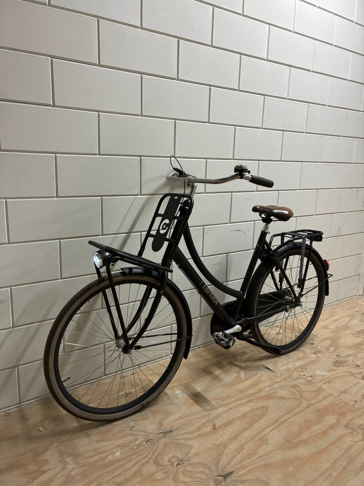 Cortina U4 Transportfiets 28 inch