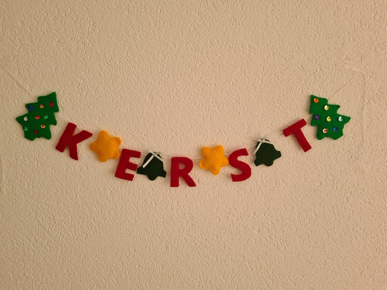 kerst slinger van wolvilt, Ophalen of Verzenden, Nieuw, Figuurtje(s), Wolvilt