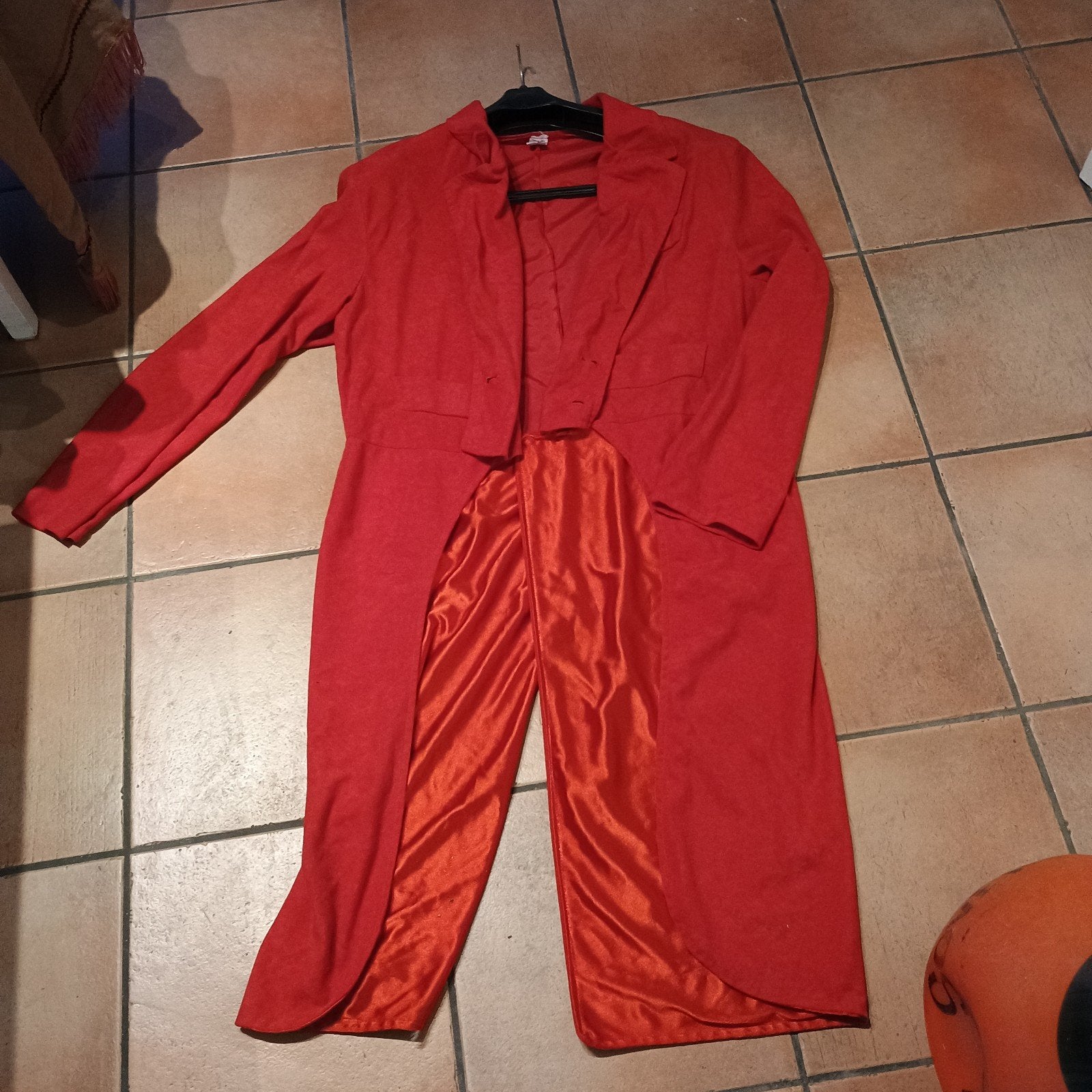 rode billen tikker, Ophalen of Verzenden, Gedragen, Maat 52/54 (L), Kleding