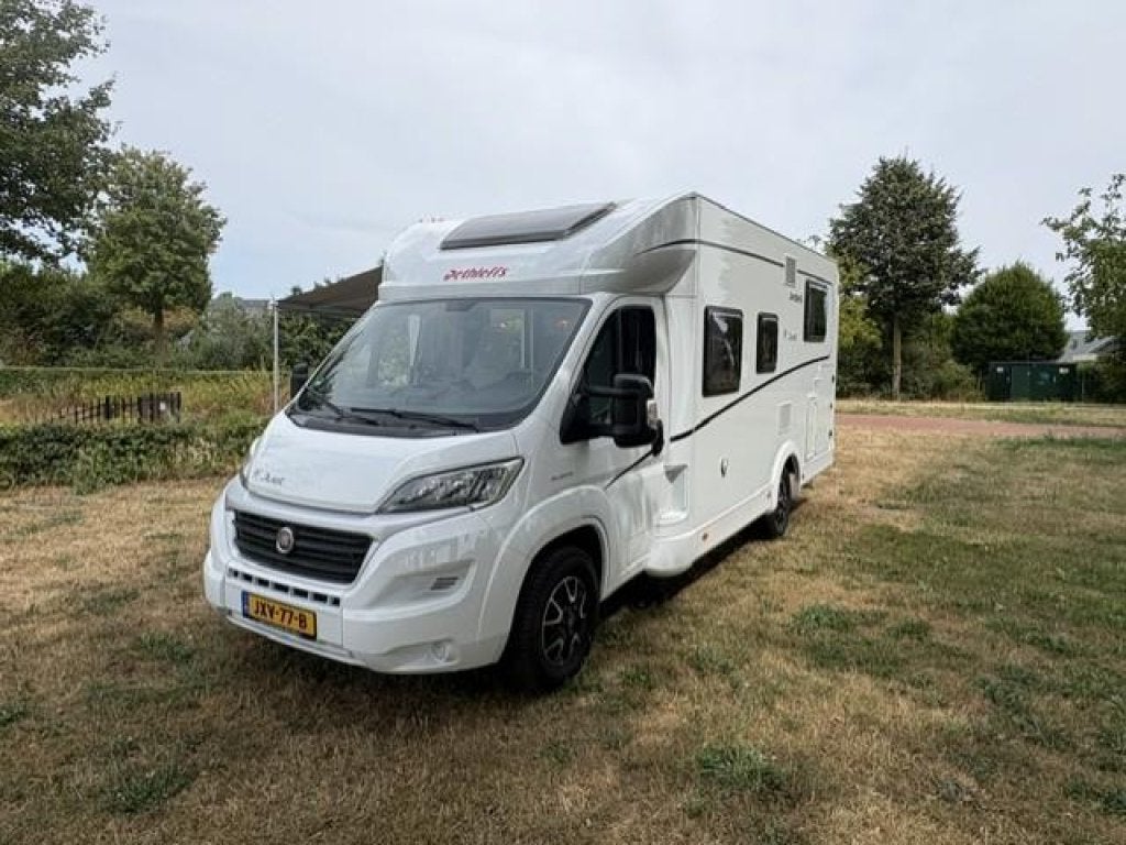 Dethleffs Just 90 6812 EB, Caravans en Kamperen, Campers, Automaat, Ringverwarming, Fiat, Luifel