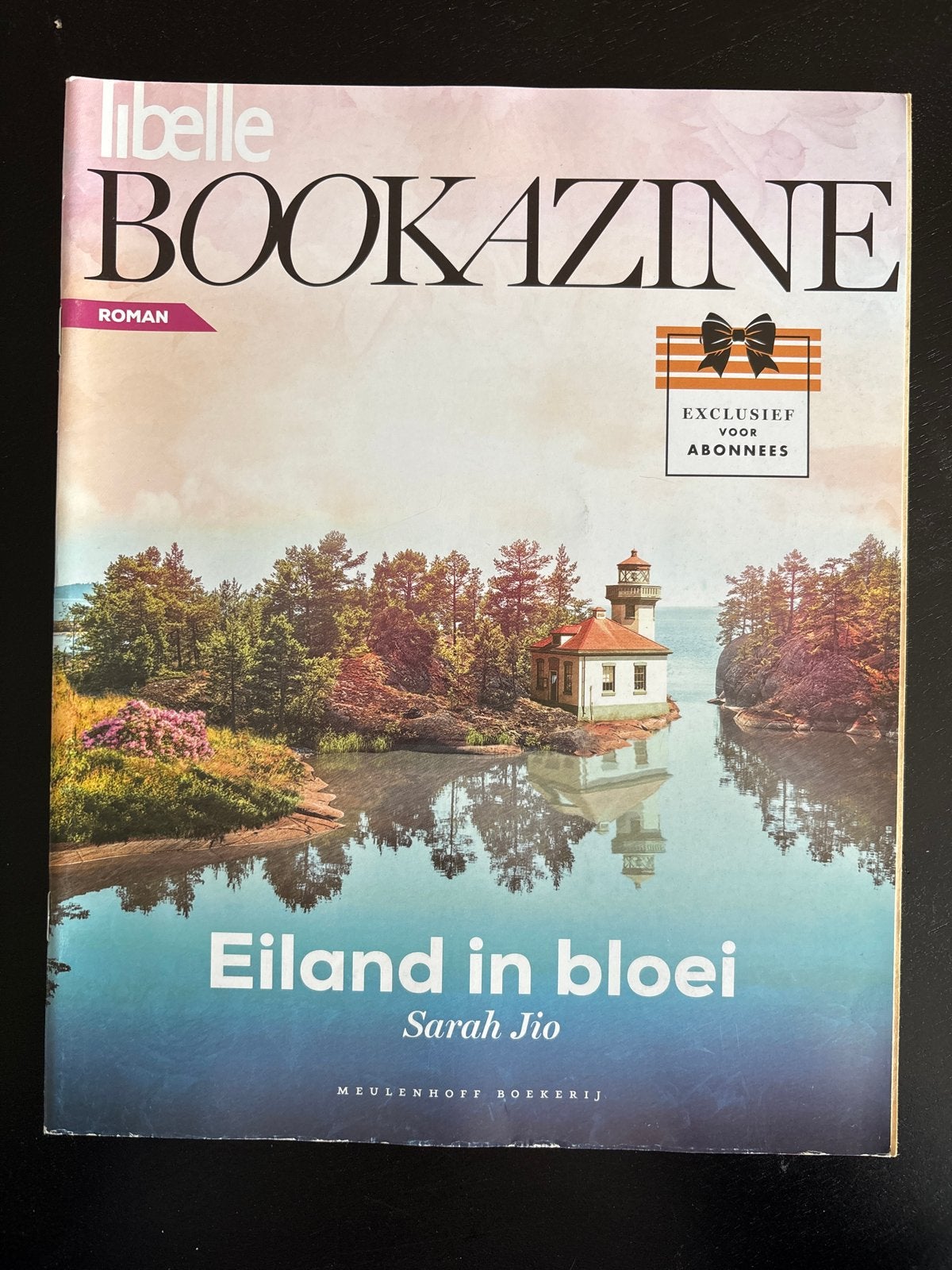 Libelle Bookazine: Eiland in bloei - Sarah Jio, Ophalen of Verzenden, Nieuw