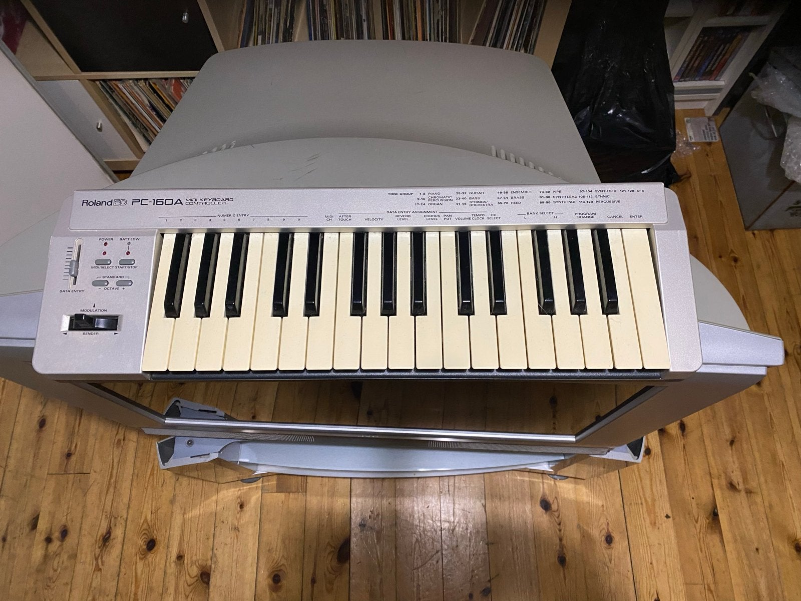 Roland PC-160A MIDI Keyboard Controller, Muziek en Instrumenten, Keyboards, Gebruikt, 49 toetsen, Roland, Midi-aansluiting, Ophalen