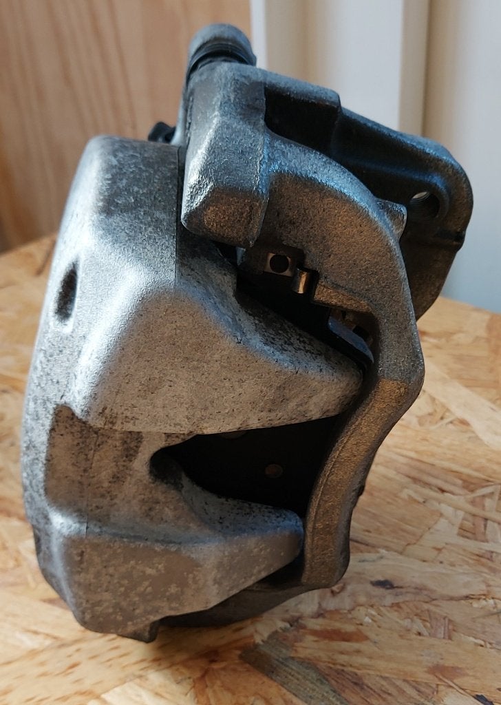 Remklauw rechts voor BMW 3 serie, 5 serie, X3 en Z4, Ophalen of Verzenden, Gebruikt, BMW