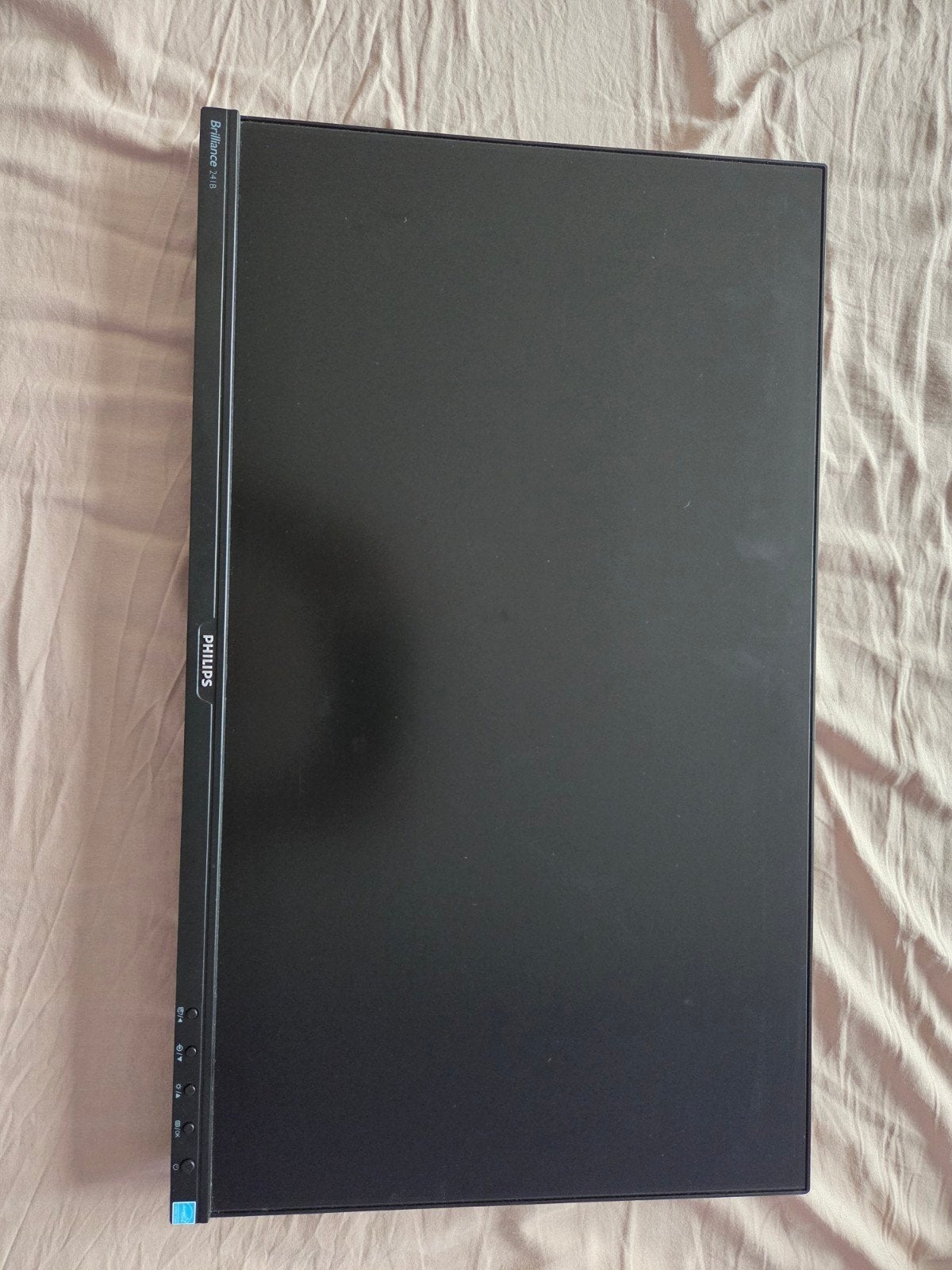 2x HP en Philips monitoren met bureau steun, Computers en Software, Monitoren, Ingebouwde speakers, Zo goed als nieuw, Ophalen