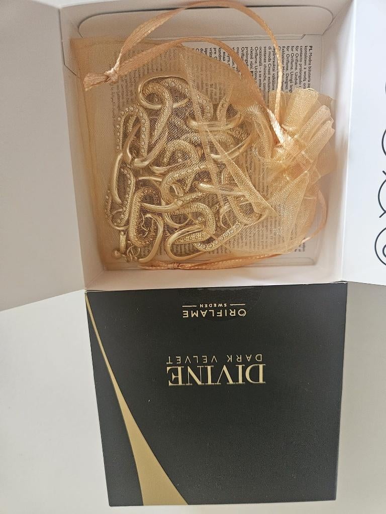 Oriflame Divine dark velvet ketting, Ophalen of Verzenden, Nieuw, Goud, Overige materialen