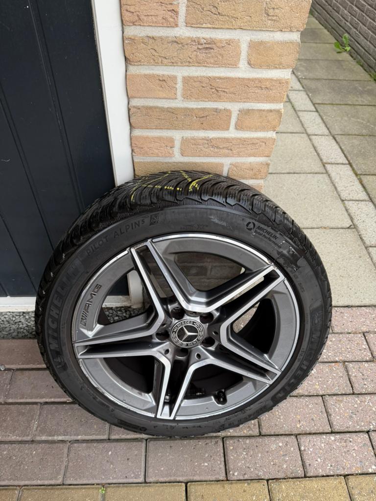 Originele Mercedes 18 inch A-Klasse W177 + Michelin banden, 18 inch, Ophalen of Verzenden, Band(en), Zomerbanden