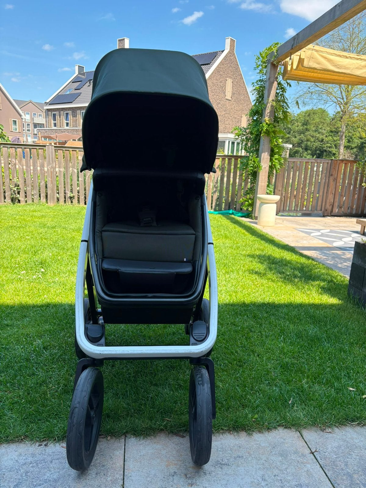 Dubatti two kinderwagen Pine Green met reiswieg + accessoire, Ophalen, Zo goed als nieuw
