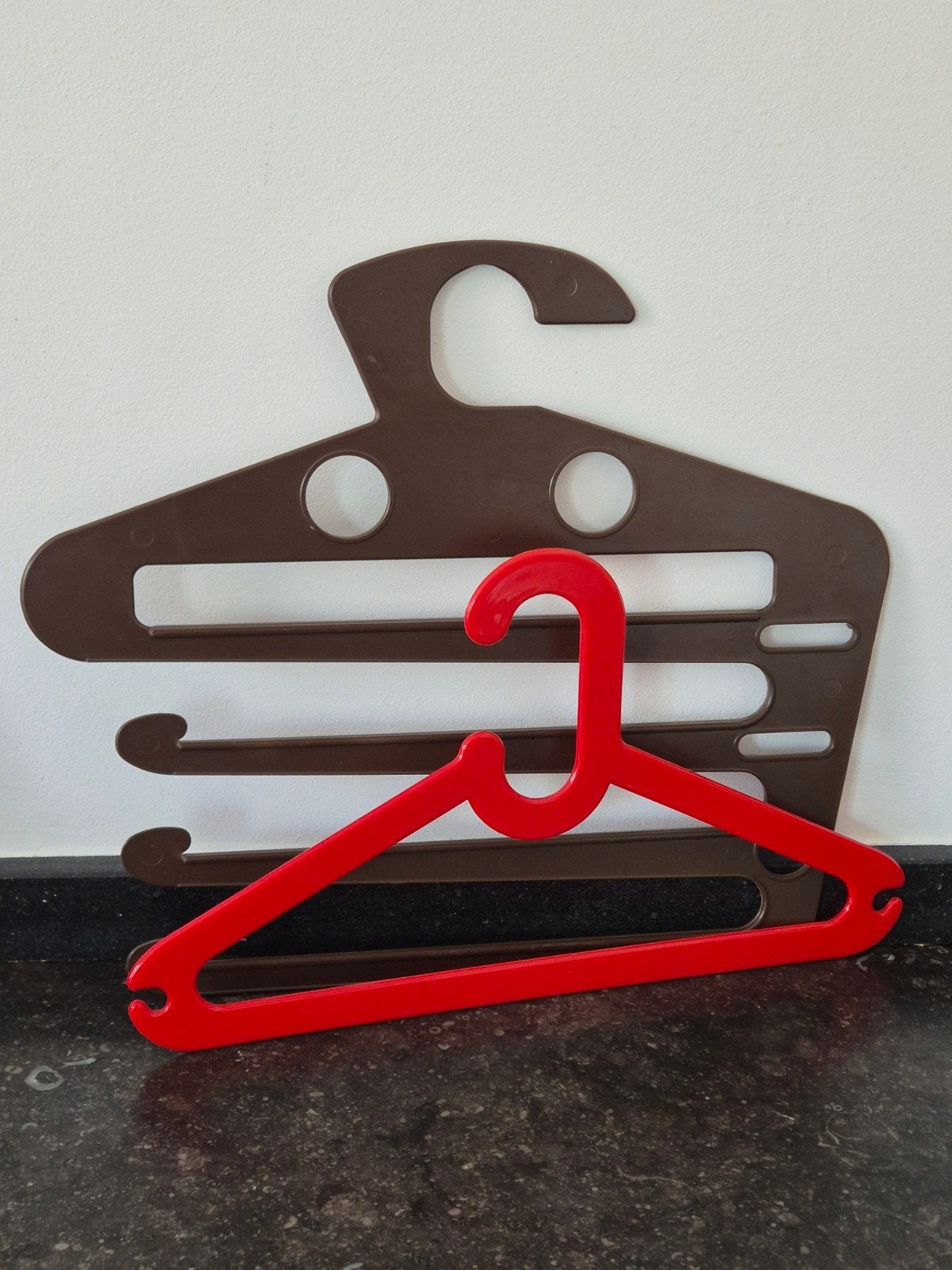 Vintage Space Age kledinghangers, Ophalen of Verzenden, Zo goed als nieuw, Kunststof, Volwassenen