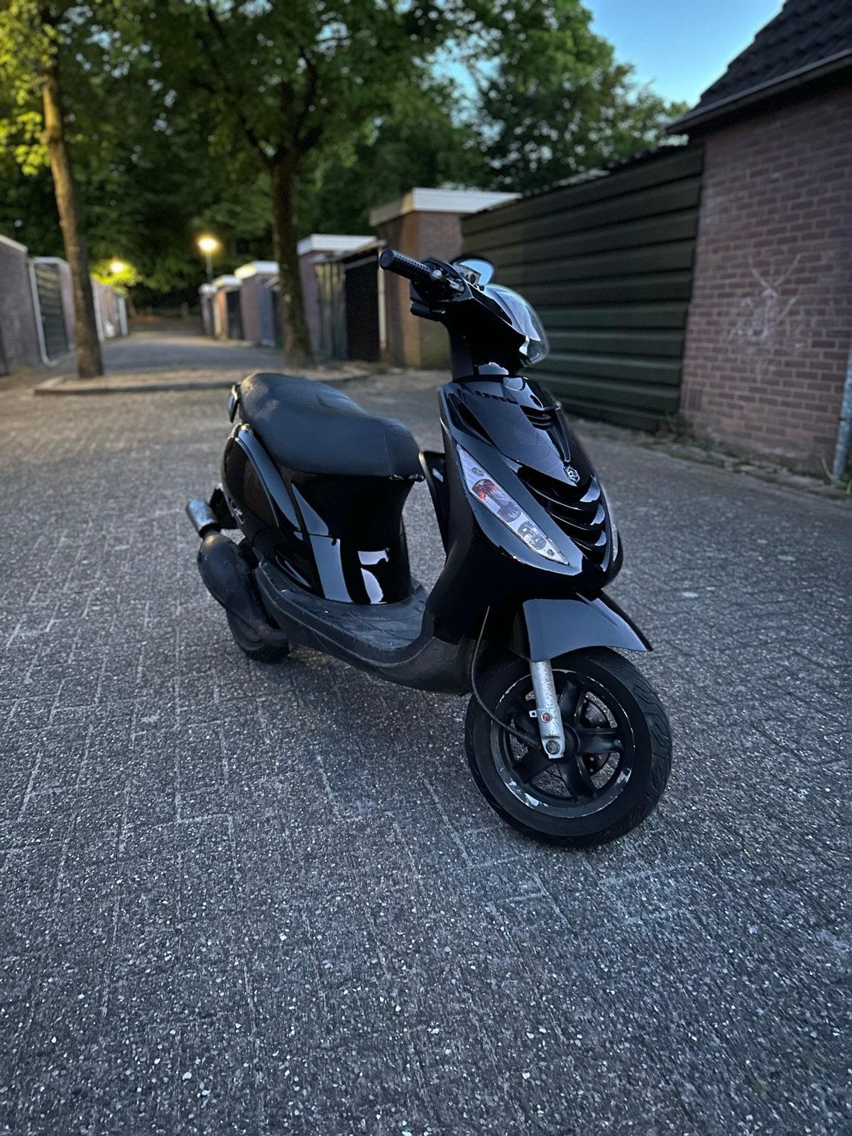 Piaggio Zip 70cc 2T Opknapper - Geen vonk, wok, Ophalen, Tweetakt, Gebruikt, Maximaal 45 km/u