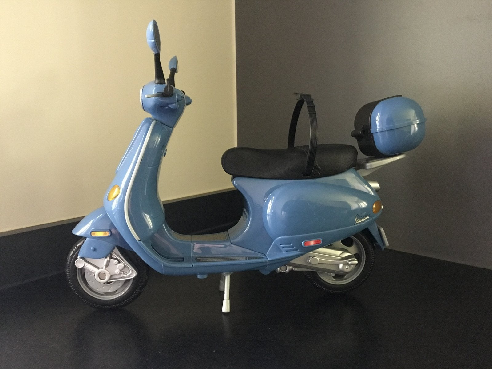 Vintage My Scene Vespa Scooter Barbie Mattel 2002.   🛵, Ophalen of Verzenden, Gebruikt, Accessoires