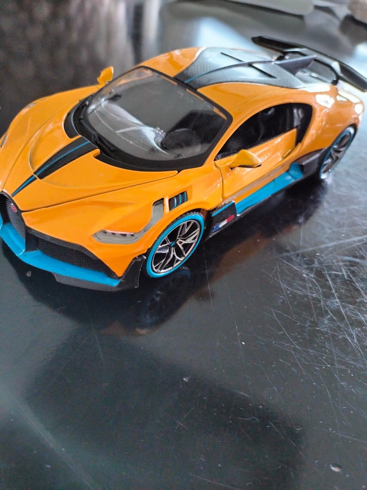 MAISTO BUGATTI DIVO (2024), Ophalen of Verzenden, Nieuw, Maisto