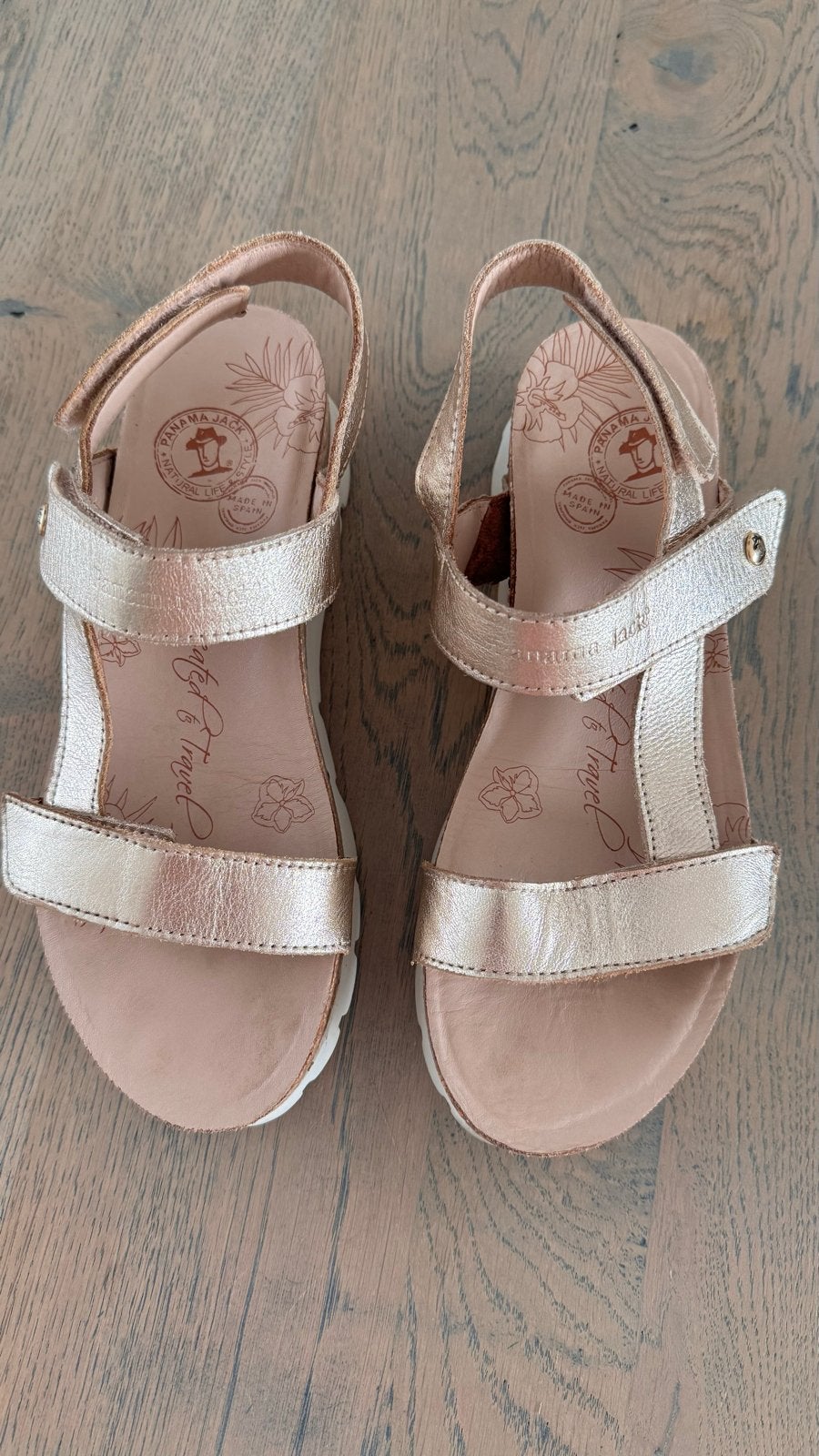 Goudkleurige Panama Jack Selva Shine B sandalen, Ophalen, Overige kleuren, Sandalen of Muiltjes, Zo goed als nieuw
