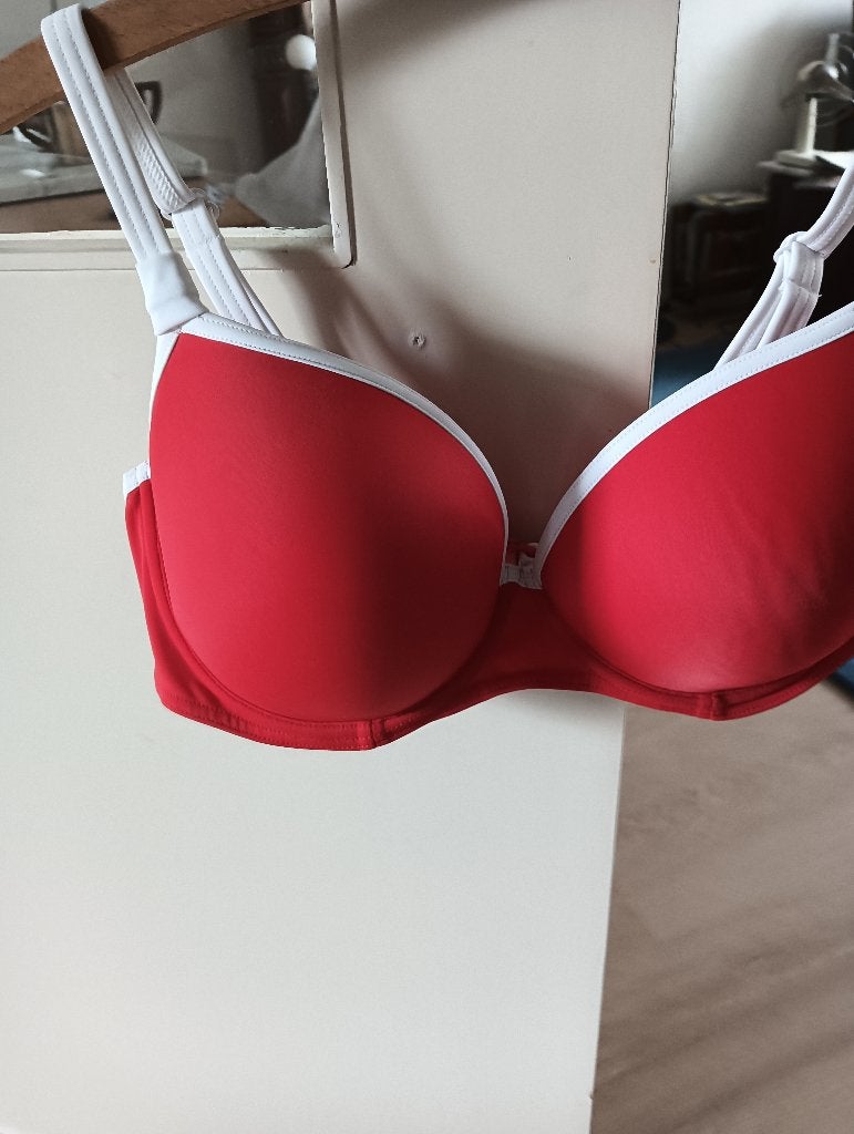 rode bh FREYA NIEUW, Ophalen, Rood, BH