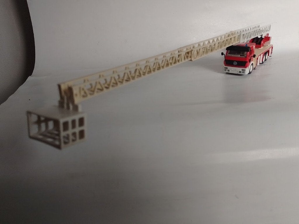 Mercedes brandweer ladderwagen, Siku 1:55, Hobby en Vrije tijd, Modelauto's | 1:50, Ophalen of Verzenden, Nieuw, Bus of Vrachtwagen