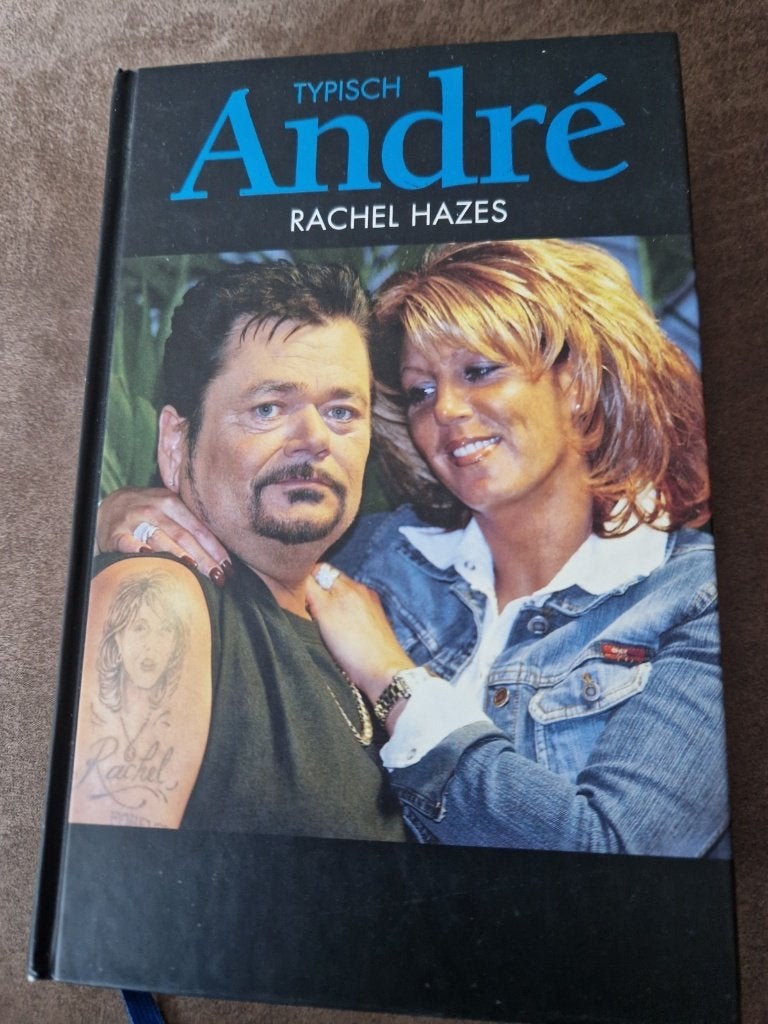 Biografie: Typisch André, Ophalen of Verzenden, Zo goed als nieuw, Rachel Hazes, Overige