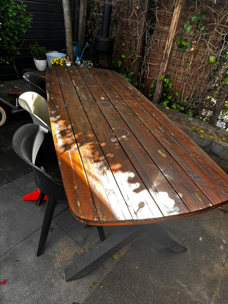 Houten tuintafel - GRATIS, Ophalen, Gebruikt, Ovaal, Hout